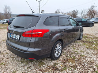 Ford Focus foto 4