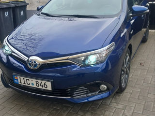 Toyota Auris foto 2