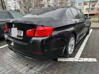 BMW 5 Series foto 6