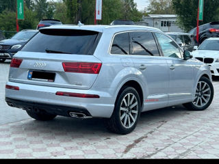 Audi Q7 foto 4