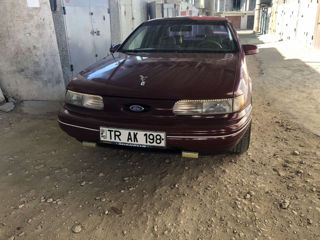 Ford Taurus foto 4