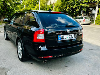 Skoda Octavia foto 3