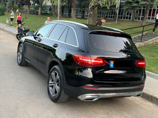 Mercedes GLC foto 4