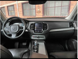 Volvo XC90 foto 9