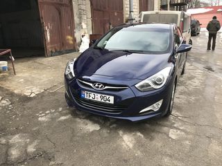 Hyundai i40 foto 1