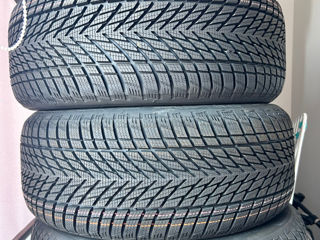 Vind de iarna 235/45 R18 foto 1