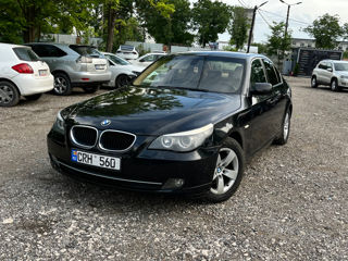 BMW 5 Series foto 3