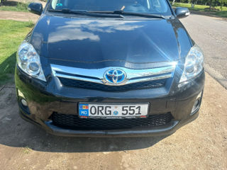 Toyota Auris foto 0