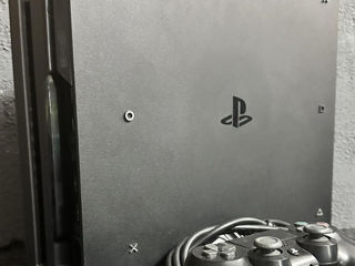 Sony Playstation 4 Pro 1TB CUH-7016B foto 2