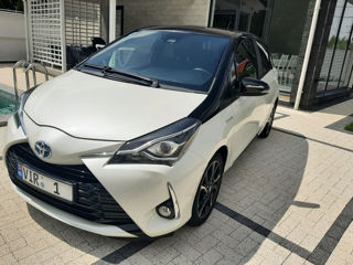 Toyota Yaris foto 2