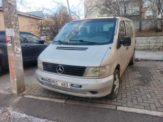 Mercedes Vito foto 2