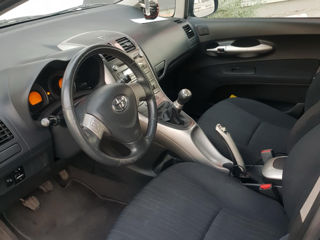 Toyota Auris foto 8