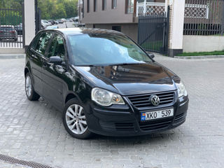 Volkswagen Polo foto 1