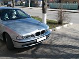 BMW 5 Series foto 4