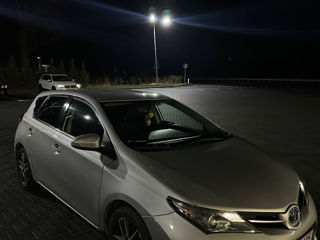 Toyota Auris foto 3