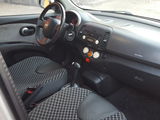 Nissan Micra foto 6