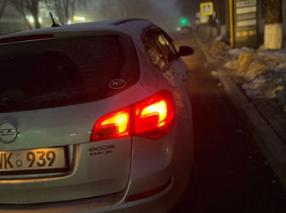 Opel Astra фото 4