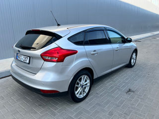 Ford Focus foto 5