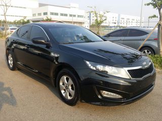 KIA Optima foto 1