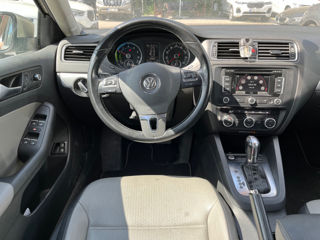 Volkswagen Jetta фото 9