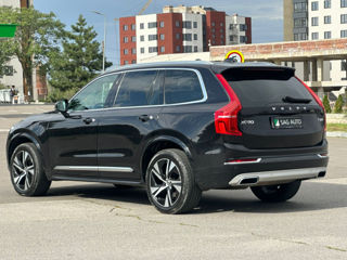 Volvo XC90 foto 2