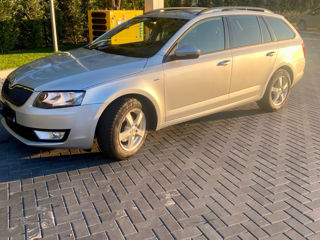 Skoda Octavia foto 2