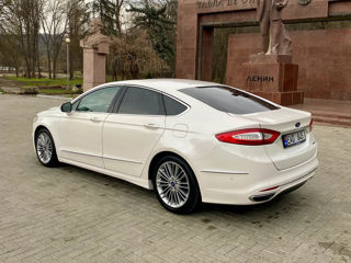 Ford Mondeo foto 4