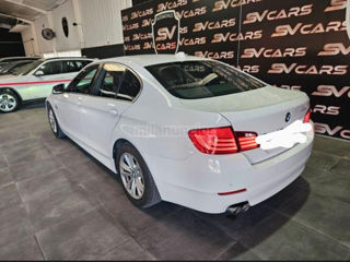 BMW 5 Series foto 3