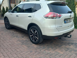 Nissan X-Trail foto 4