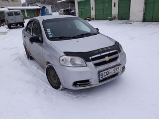 Chevrolet Aveo foto 1