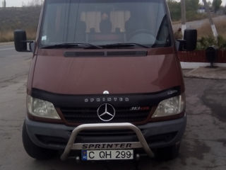 Mercedes Sprinter foto 1