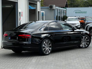 Audi A8 foto 3