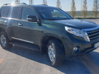 Toyota Land Cruiser Prado foto 2