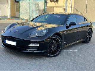 Porsche Panamera foto 4