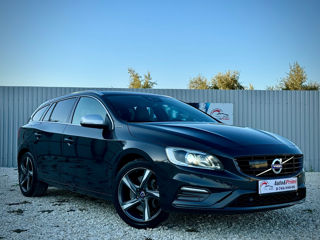 Volvo V60 foto 2