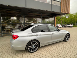 BMW 3 Series foto 7