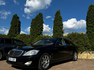 Mercedes S-Class foto 2