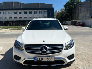 Mercedes GLC foto 3