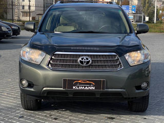 Toyota Highlander foto 2