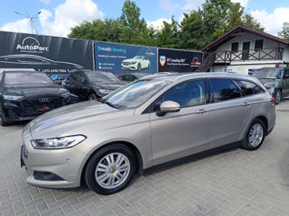 Ford Mondeo foto 6