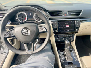 Skoda Superb foto 6