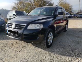 Volkswagen Touareg foto 2