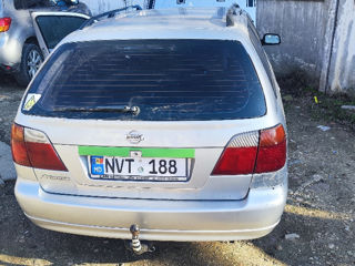 Nissan Primera foto 8