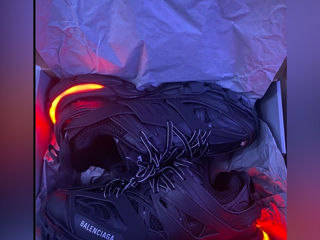 Balenciaga treck led foto 3