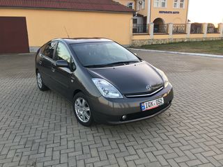 Toyota Prius foto 3