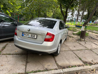 Skoda Rapid foto 2