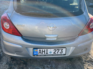 Opel Corsa foto 2