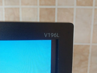 Vînd calculator urgent ori schimb pe laptop foto 3