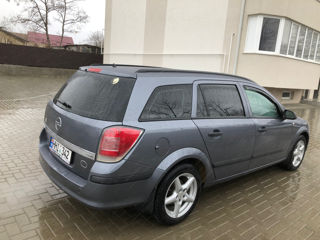 Opel Astra foto 3