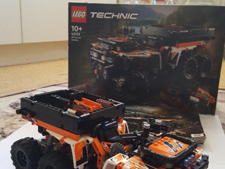 Lego Technic all-terrain vehicle foto 1